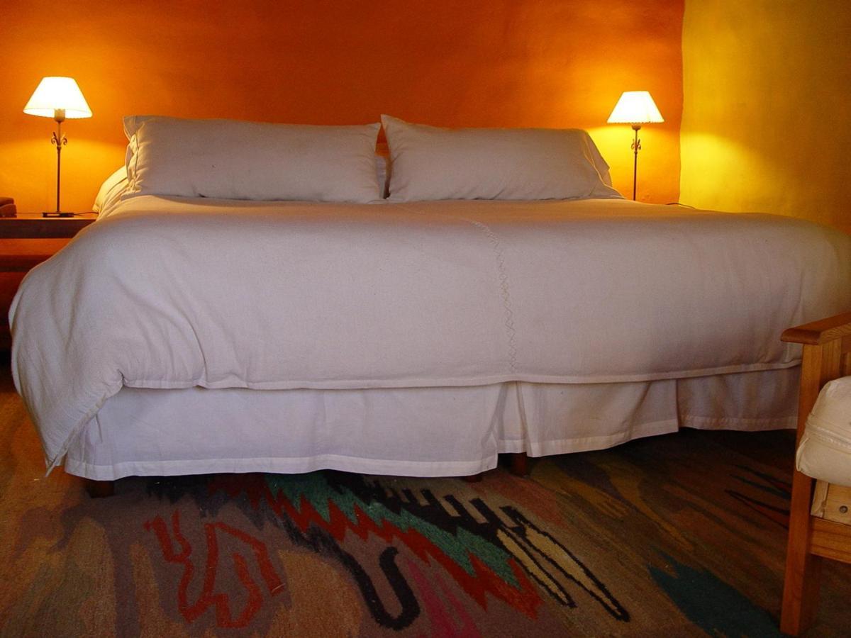 Hotel Rincón De Fuego Tilcara Habitación foto